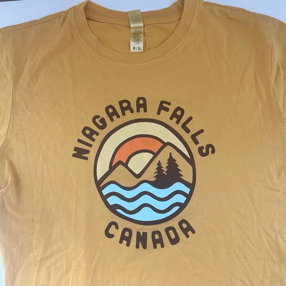 Niagara Falls Canada Graphic T-Shirt